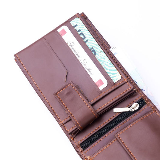 Minimalist Mens Leather Bi-Fold Wallet